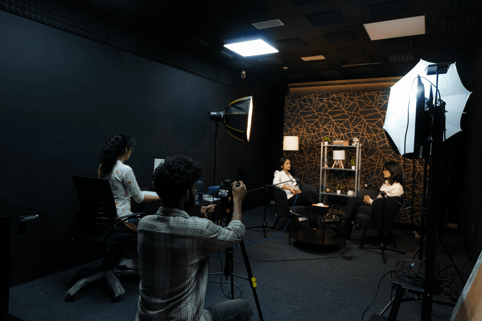 Podcast studio image 4